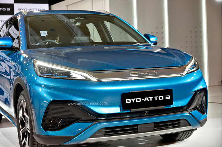 Byd Atto 3 Front View Byd Atto 3 Front View